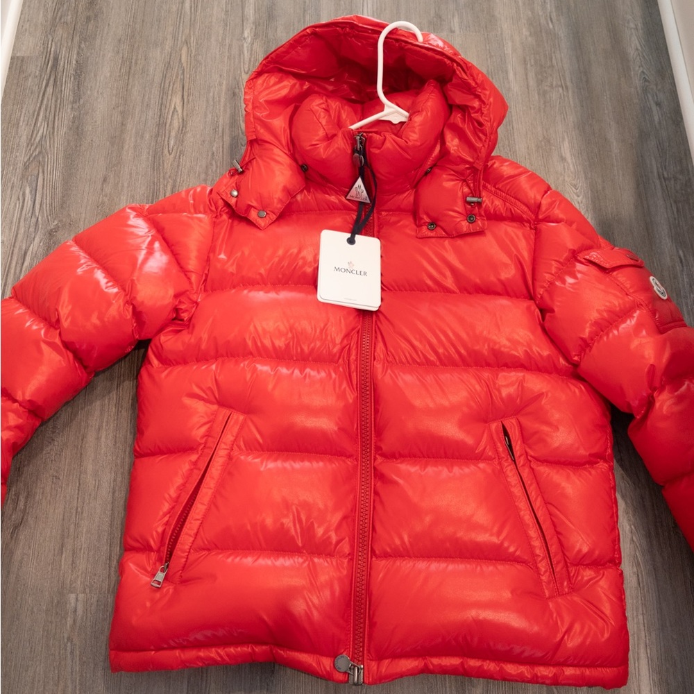 Moncler Maya